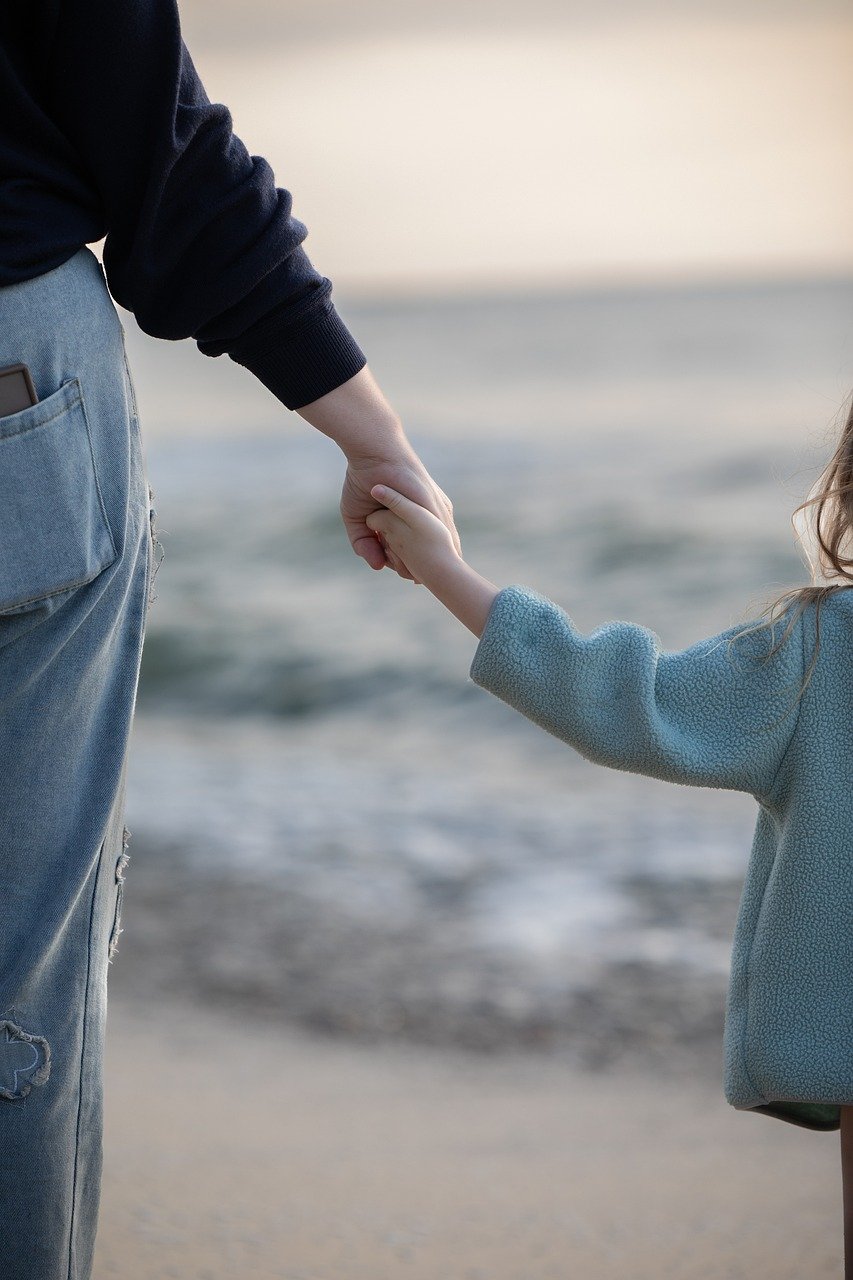 Quelles sont les aides pour les familles proposées par le comité d’entreprise BPCE en 2025 ?
